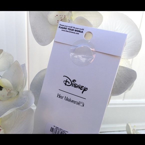 Seashell 🐚Locket Necklace - Picture 4 of 8